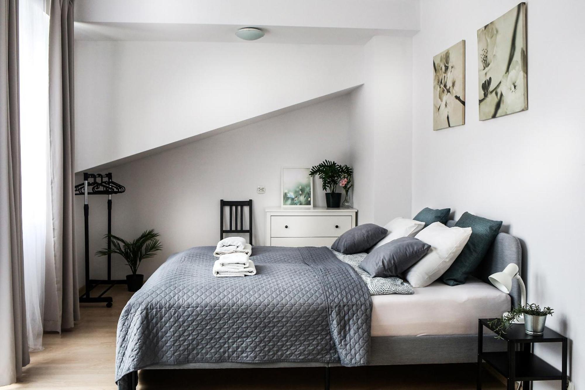Fully-Furnished Apartment With Air Conditioning For Families, Cracow Old Town Cracovia Esterno foto