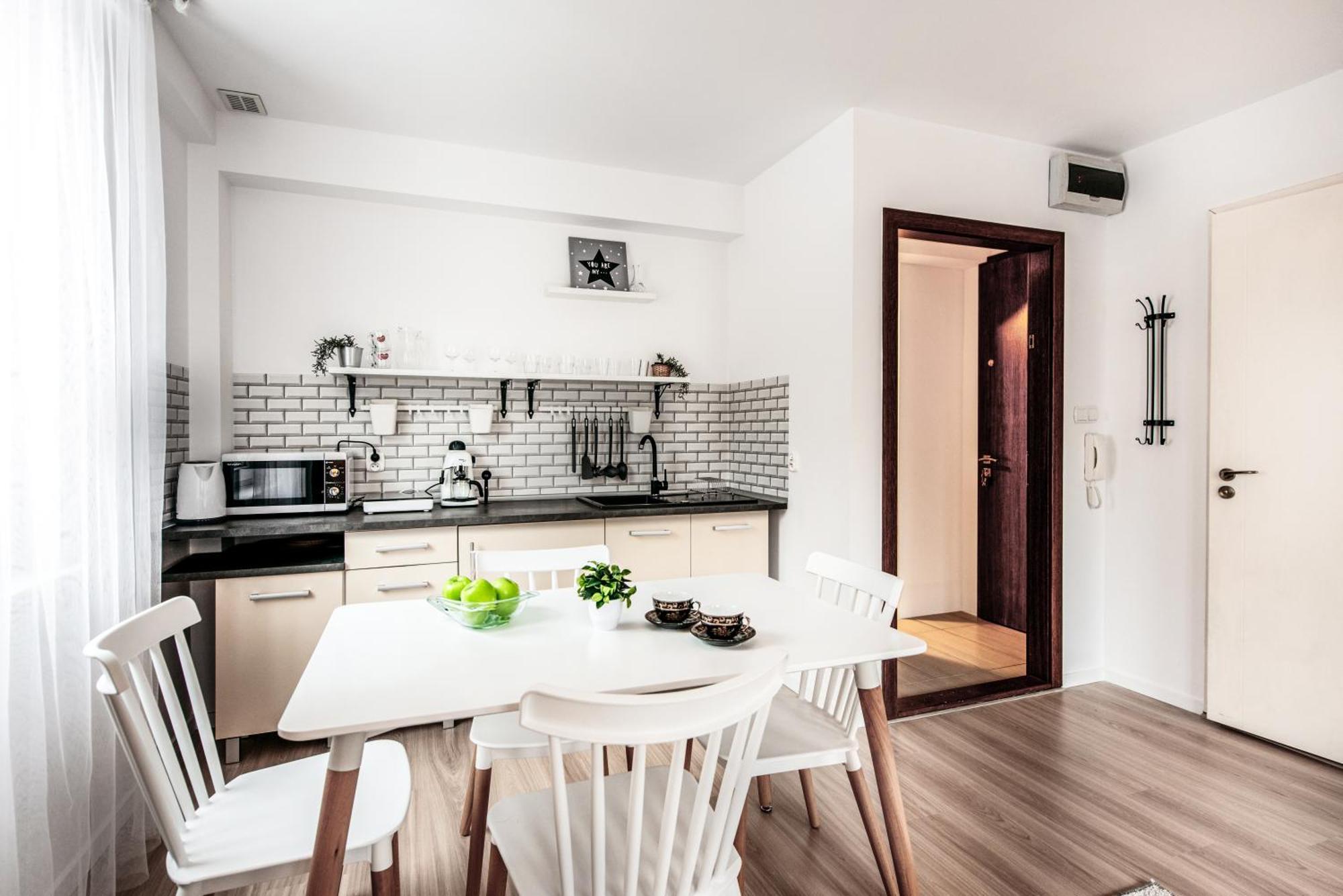 Fully-Furnished Apartment With Air Conditioning For Families, Cracow Old Town Cracovia Esterno foto