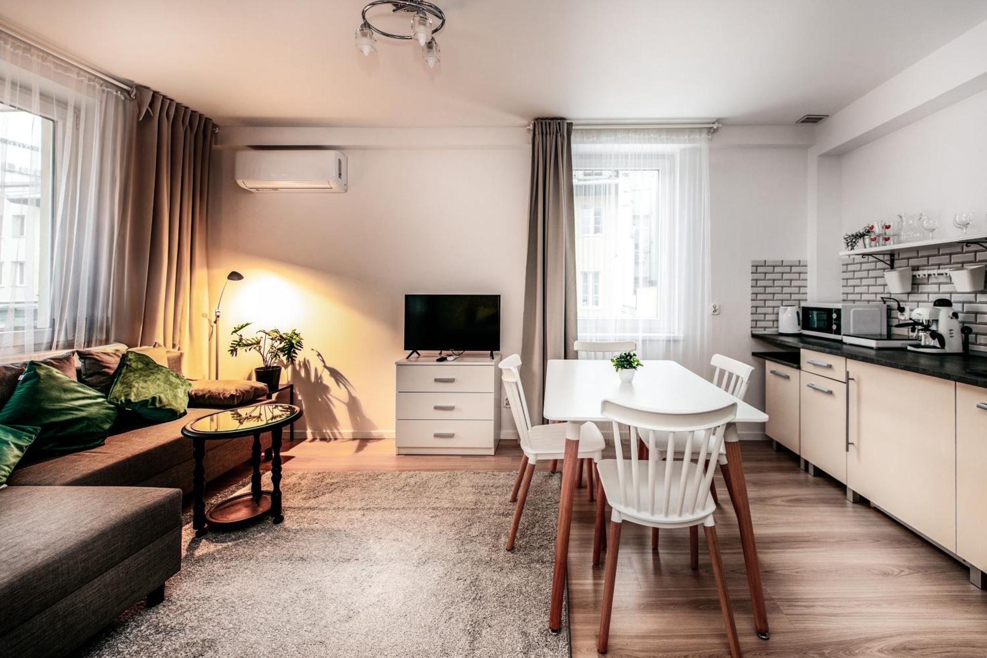 Fully-Furnished Apartment With Air Conditioning For Families, Cracow Old Town Cracovia Esterno foto