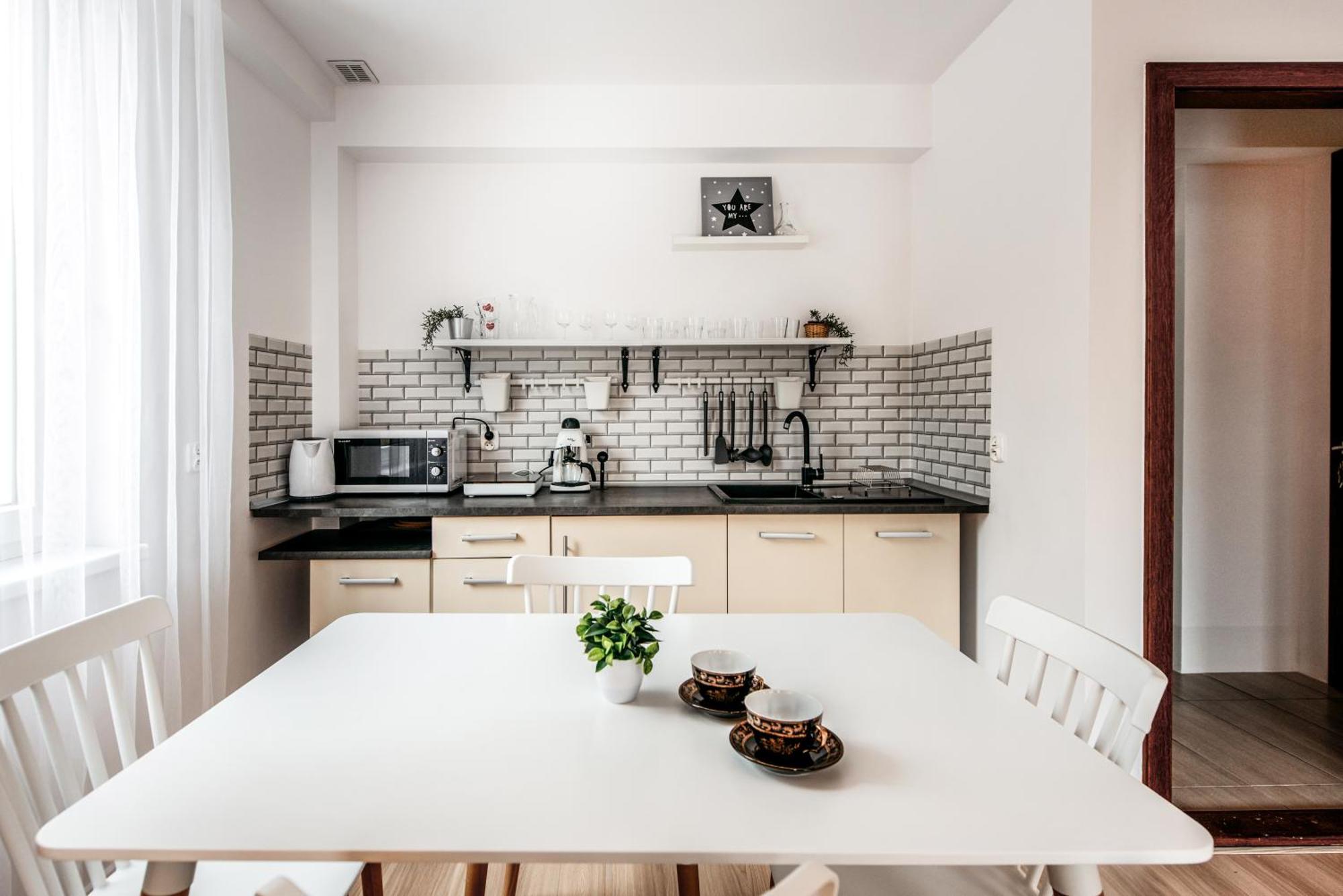 Fully-Furnished Apartment With Air Conditioning For Families, Cracow Old Town Cracovia Esterno foto