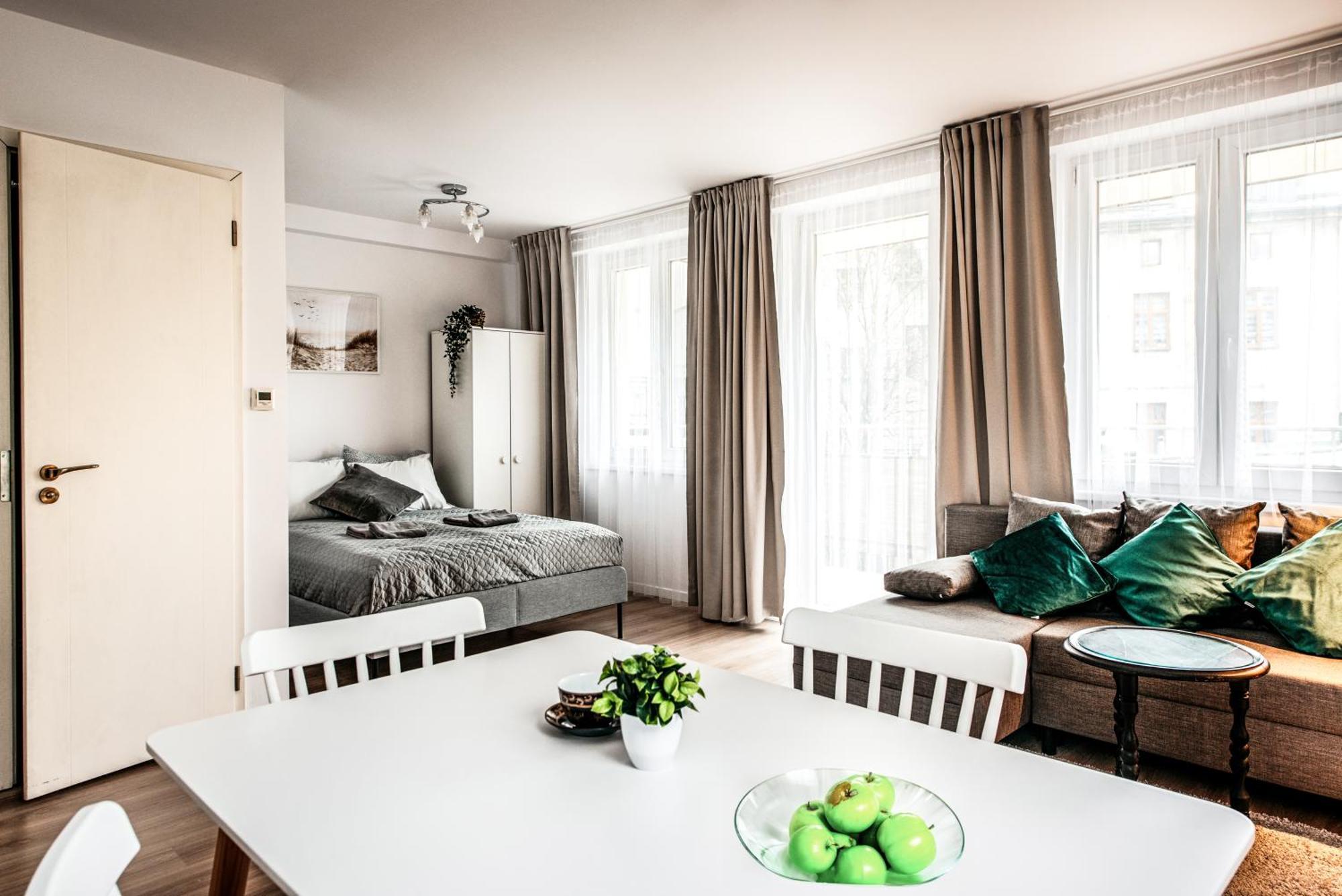 Fully-Furnished Apartment With Air Conditioning For Families, Cracow Old Town Cracovia Esterno foto