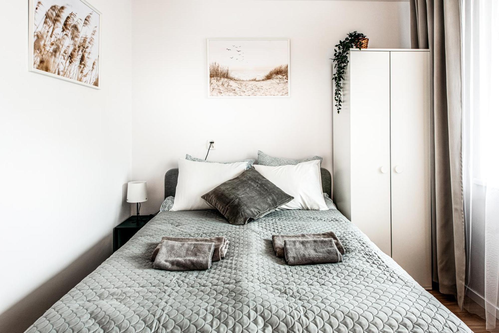 Fully-Furnished Apartment With Air Conditioning For Families, Cracow Old Town Cracovia Esterno foto